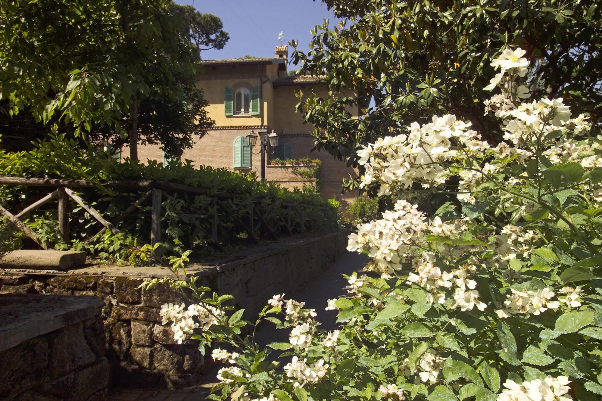 Hotel Verdeborgo